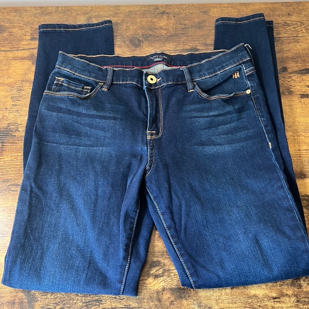 Tommy Hilfiger Dark Wash Skinny Jeans Size 8 Women’s